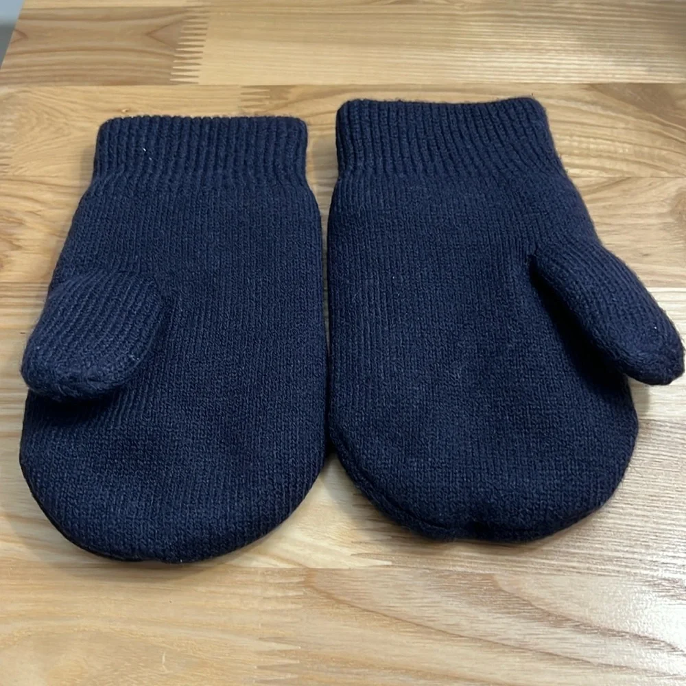 Primary knit teddy